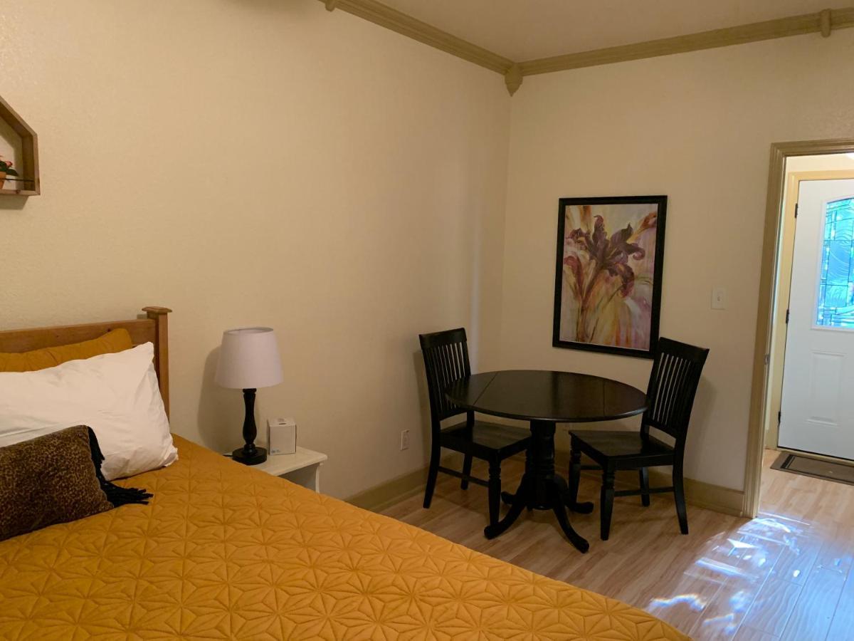 Shangri-Lake Fort Towson ภายนอก รูปภาพ